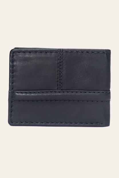 Frye Special Offer | Nash Black Bifold With Foldout Cc